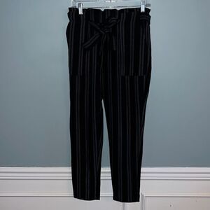 Streetwear Society paper bag straight leg elastic waist Women’s M pants NWT